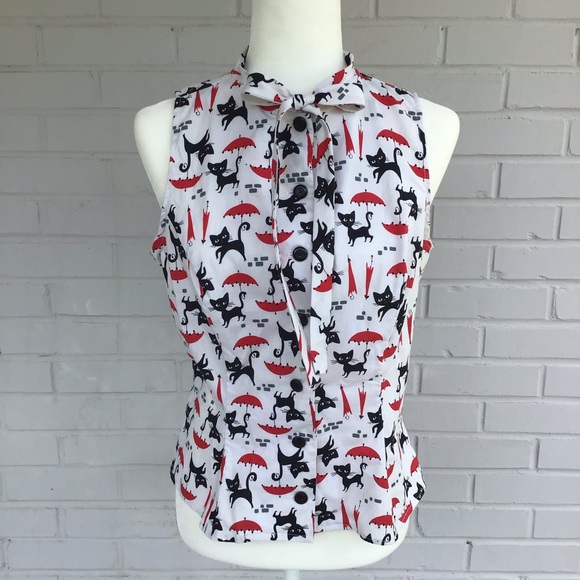 Mandie Bee Tops - Mandie Bee kitty button up size large